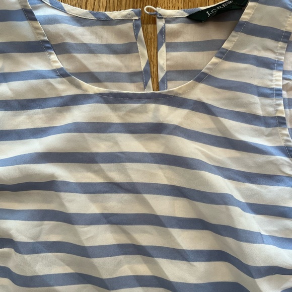 EUC J.crew size 4 Ivory and Light Blue Stripe Sleeveless Silk Tank - Picture 2 of 9